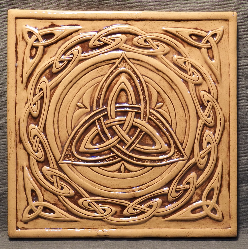 Celtic trinity tile